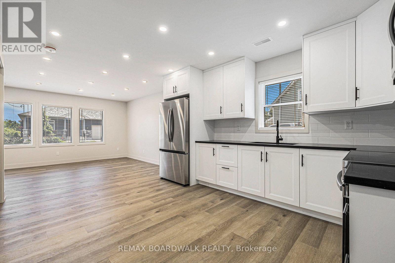 269 William Street, Carleton Place, Ontario  K7C 1X2 - Photo 6 - X13714158