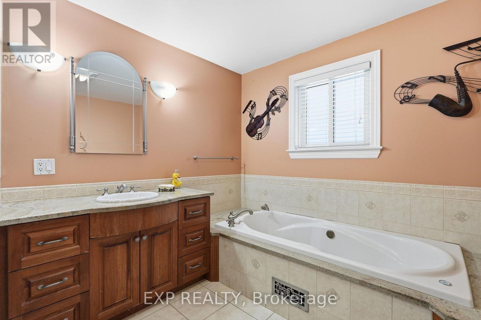 2465 Woods Street, Clarence-Rockland, Ontario  K4K 1J3 - Photo 20 - X13714272