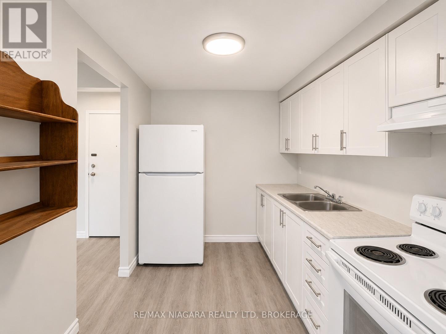B102 - 550 King Street, Midland, Ontario  L4R 3N1 - Photo 6 - S13714282