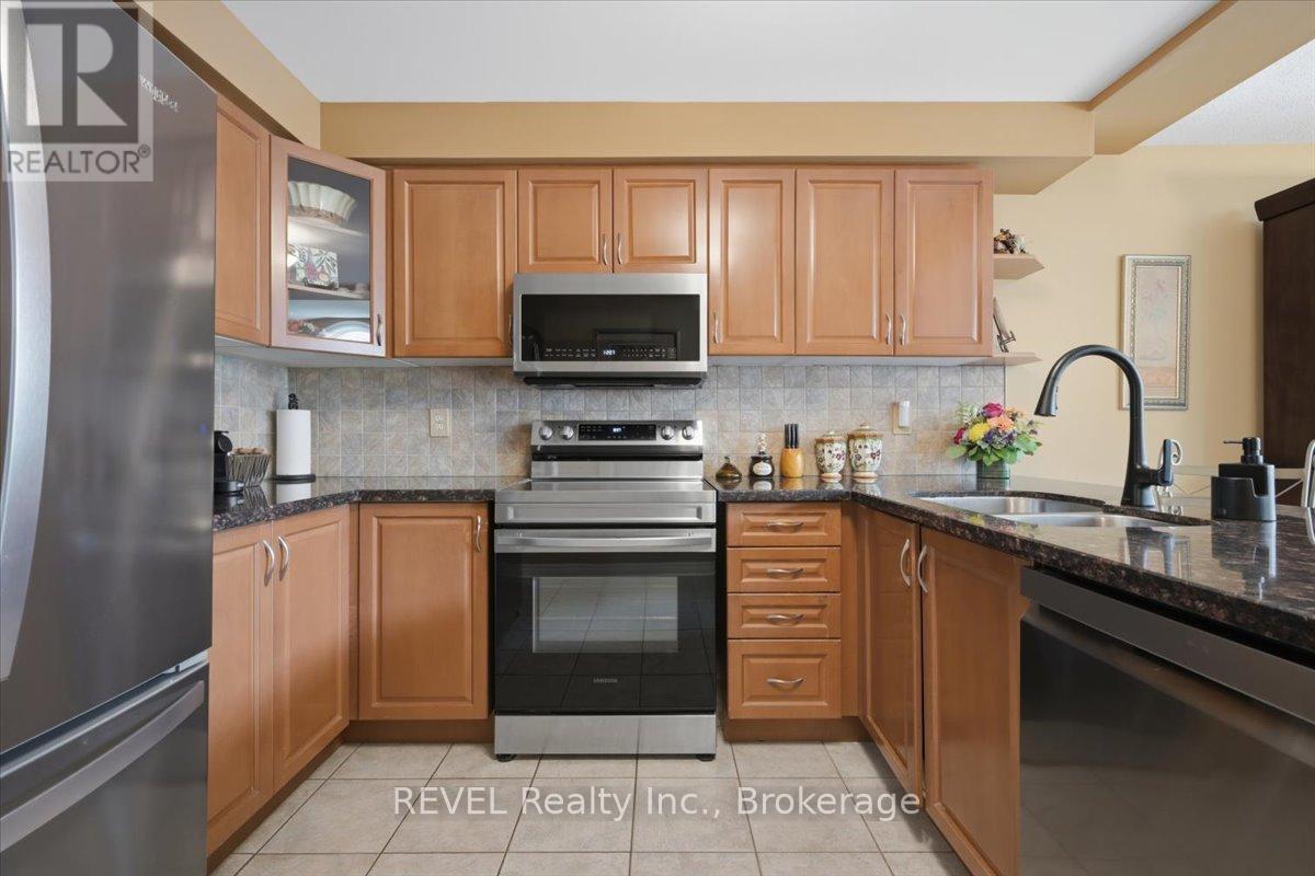 4819 Bloomburg Drive, Mississauga, Ontario  L5M 7K4 - Photo 15 - W13714086