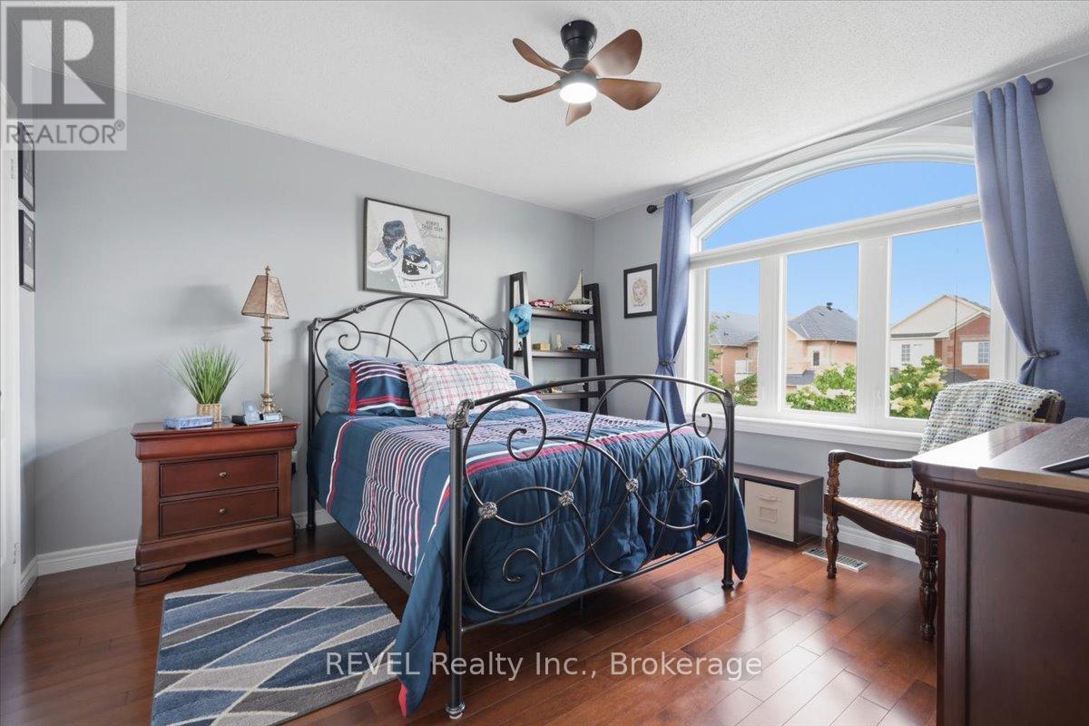 4819 Bloomburg Drive, Mississauga, Ontario  L5M 7K4 - Photo 25 - W13714086