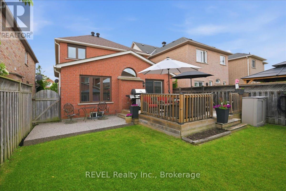 4819 Bloomburg Drive, Mississauga, Ontario  L5M 7K4 - Photo 38 - W13714086