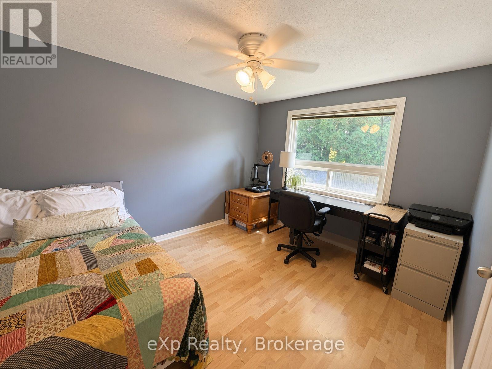 23 Valleyside Drive, Brockton, Ontario  N0G 2V0 - Photo 12 - X13706580
