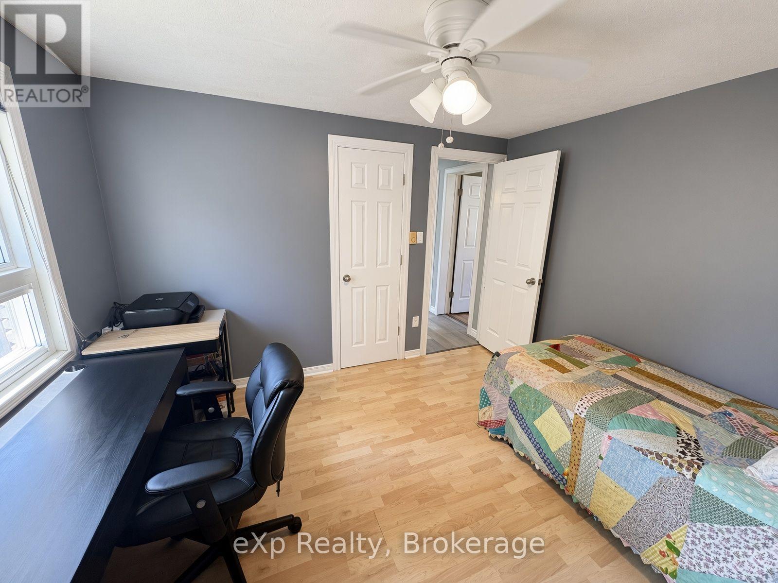 23 Valleyside Drive, Brockton, Ontario  N0G 2V0 - Photo 11 - X13706580