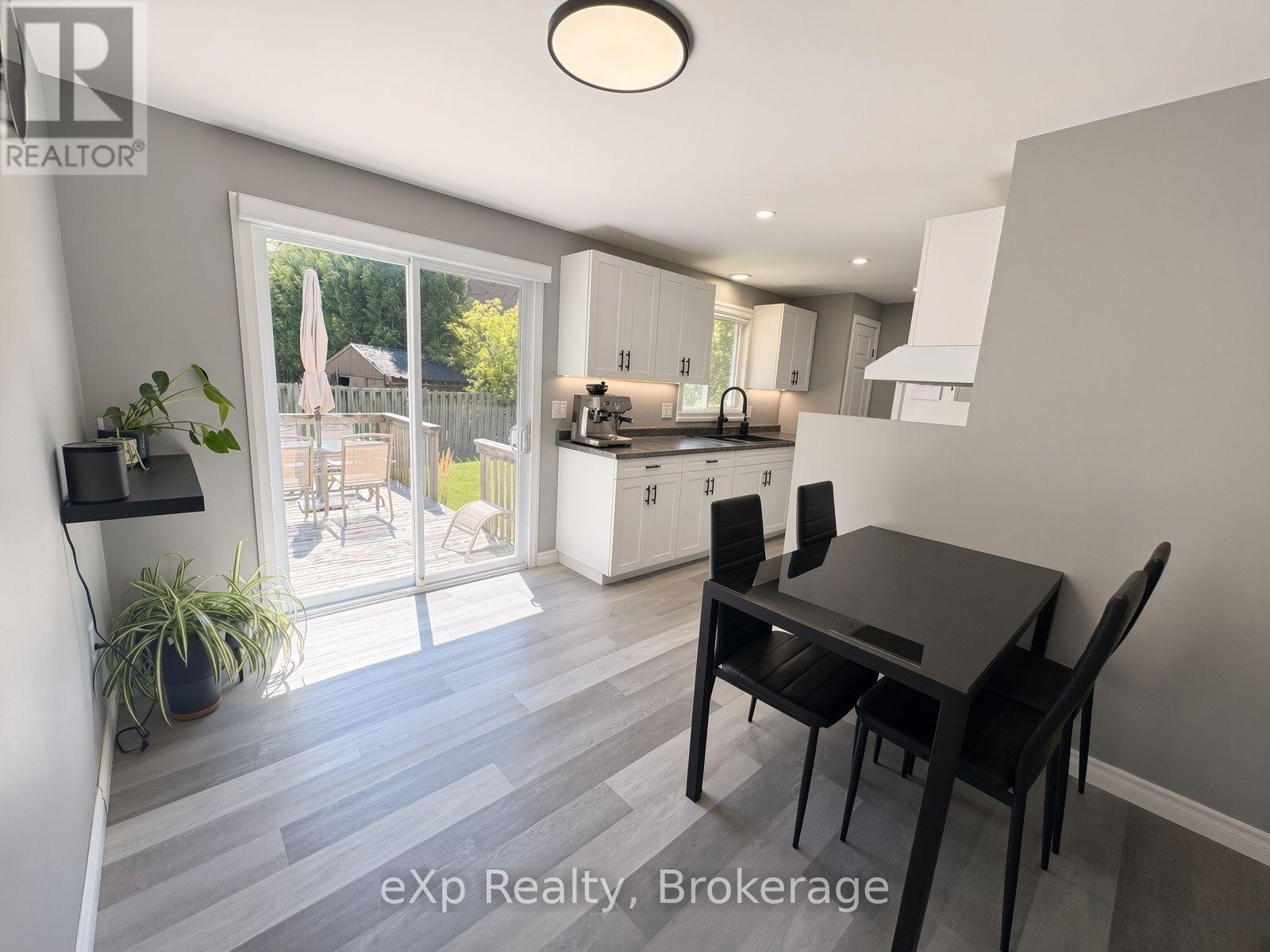 23 Valleyside Drive, Brockton, Ontario  N0G 2V0 - Photo 6 - X13706580