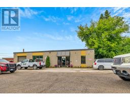 905 DUFFERIN STREET, Woodstock, Ontario