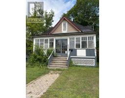 820 JOHN STREET, North Bay, Ontario
