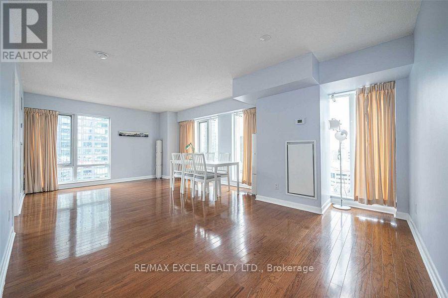 2108 - 210 Victoria Street, Toronto, Ontario  M5B 2R3 - Photo 11 - C13714124