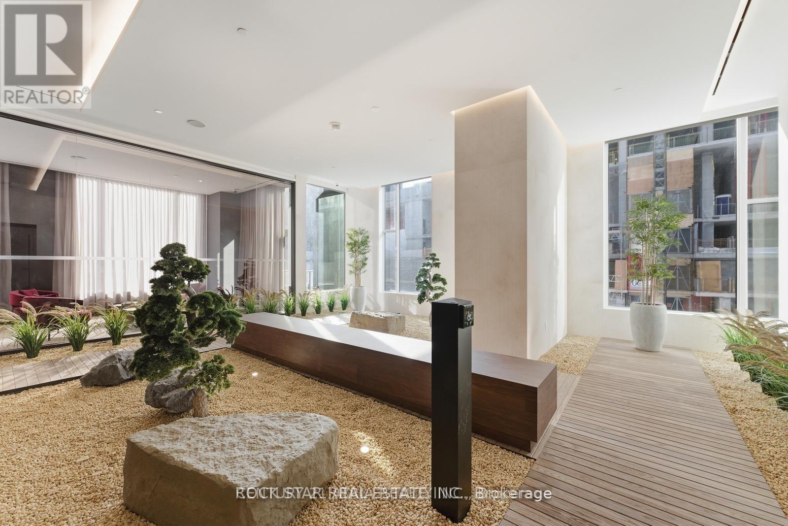 5409 - 11 Yorkville Avenue, Toronto, Ontario  M4W 0B7 - Photo 18 - C13714202