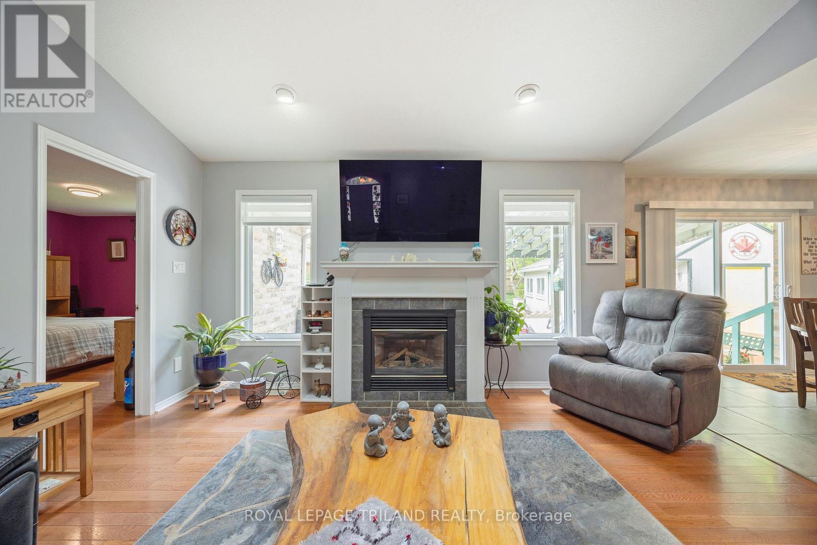 557 Inverness Avenue, London North, Ontario  N6H 5R3 - Photo 12 - X13177422