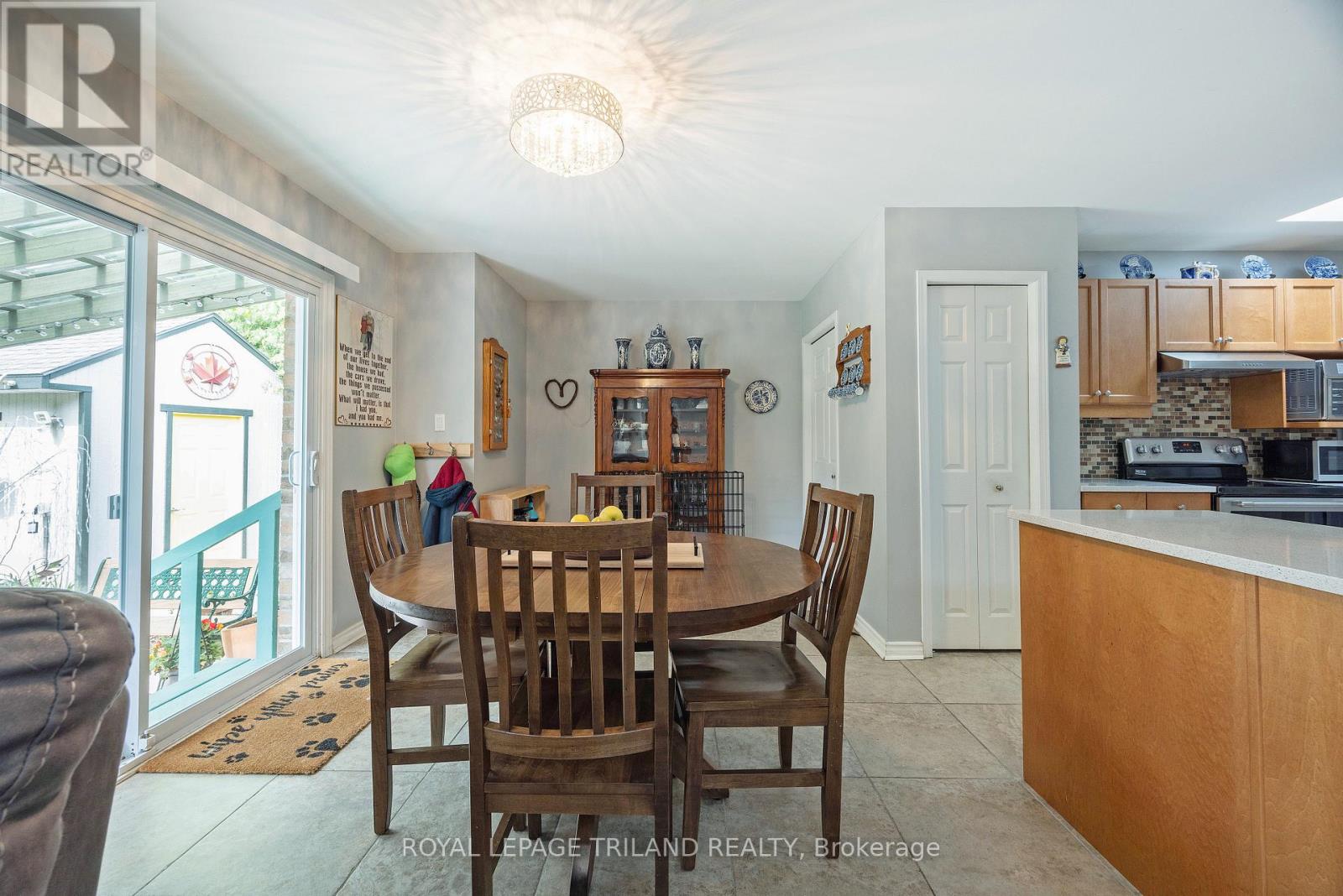 557 Inverness Avenue, London North, Ontario  N6H 5R3 - Photo 15 - X13177422