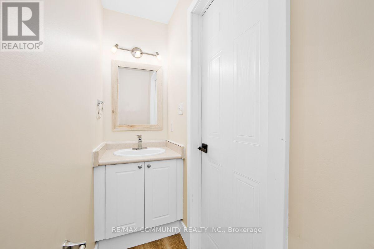 28 - 1867 Kingston Road, Pickering, Ontario  L1V 6G8 - Photo 11 - E13714008