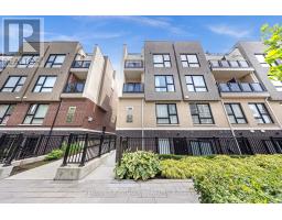 120 - 500 KINGBIRD GROVE, Toronto, Ontario