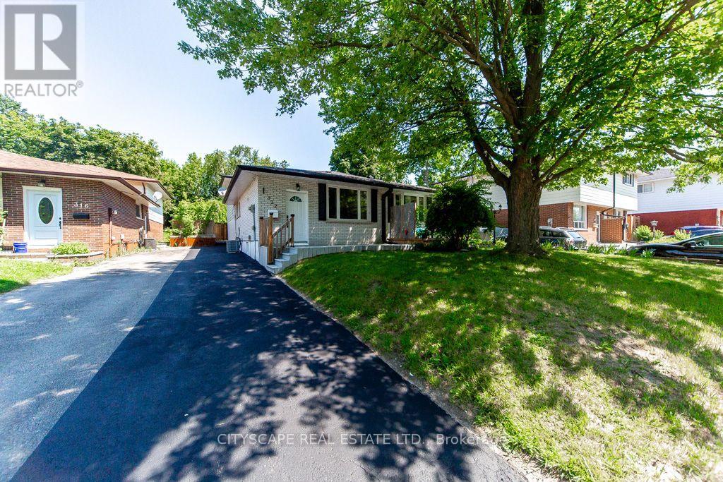 322 FERNWOOD AVENUE, Oshawa, Ontario