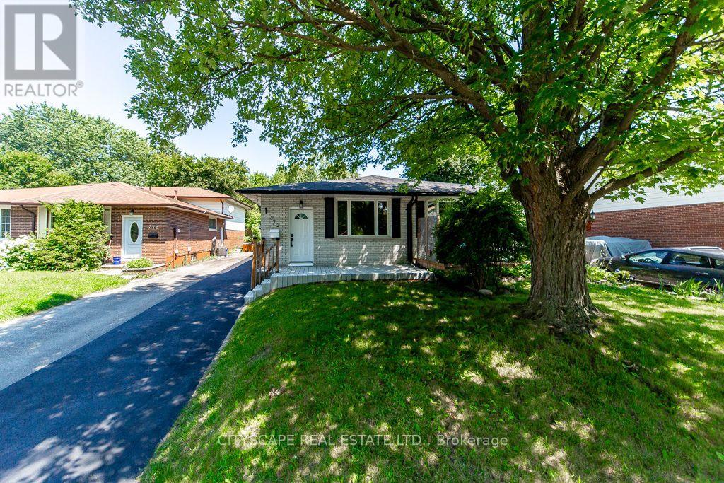 322 Fernwood Avenue, Oshawa, Ontario  L1G 2H7 - Photo 2 - E13714196