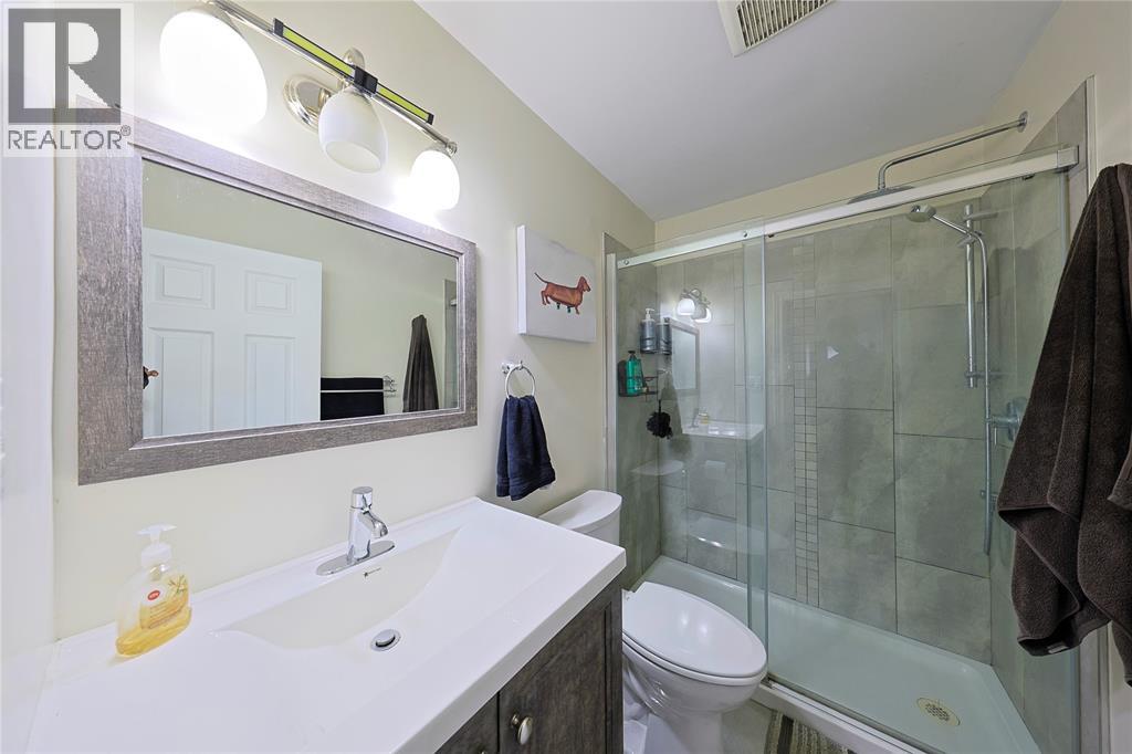 808 Rosedale Avenue, Sarnia, Ontario  N7V 2A3 - Photo 20 - 26020863