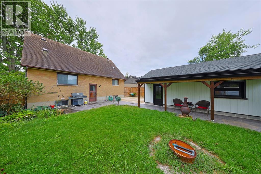 808 Rosedale Avenue, Sarnia, Ontario  N7V 2A3 - Photo 7 - 26020863