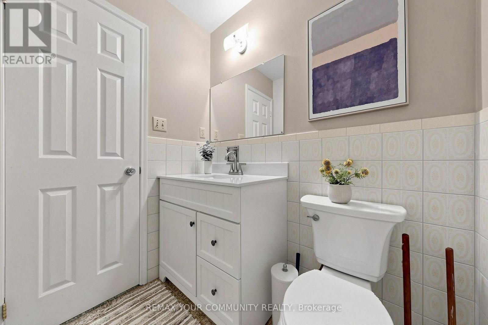 16 Ramsay Street, East Gwillimbury, Ontario  L9N 1G4 - Photo 14 - N13714018