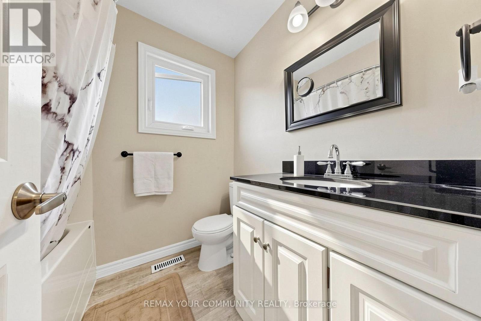 16 Ramsay Street, East Gwillimbury, Ontario  L9N 1G4 - Photo 22 - N13714018