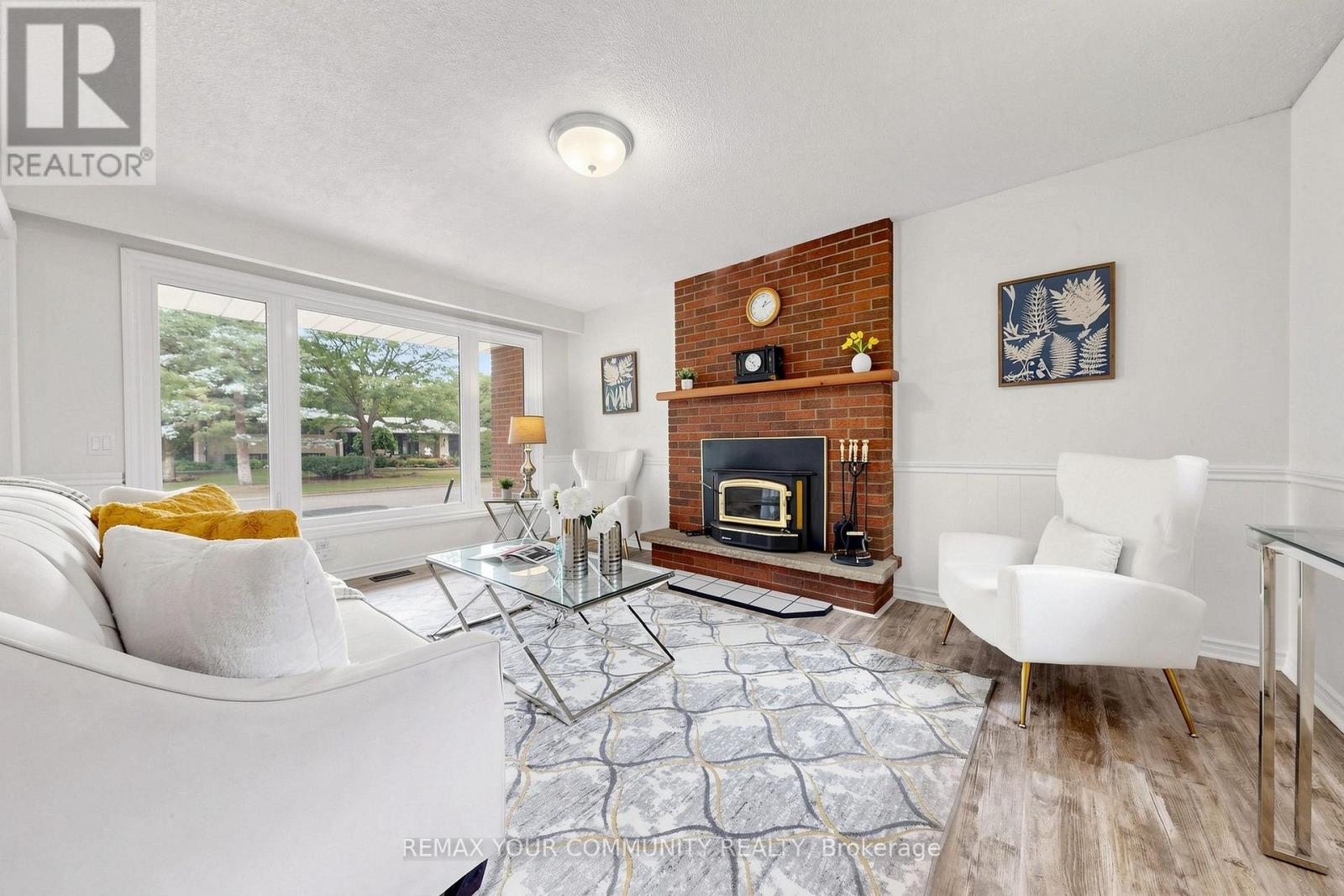 16 Ramsay Street, East Gwillimbury, Ontario  L9N 1G4 - Photo 3 - N13714018