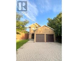 122 MC CABE CRESCENT, Vaughan, Ontario