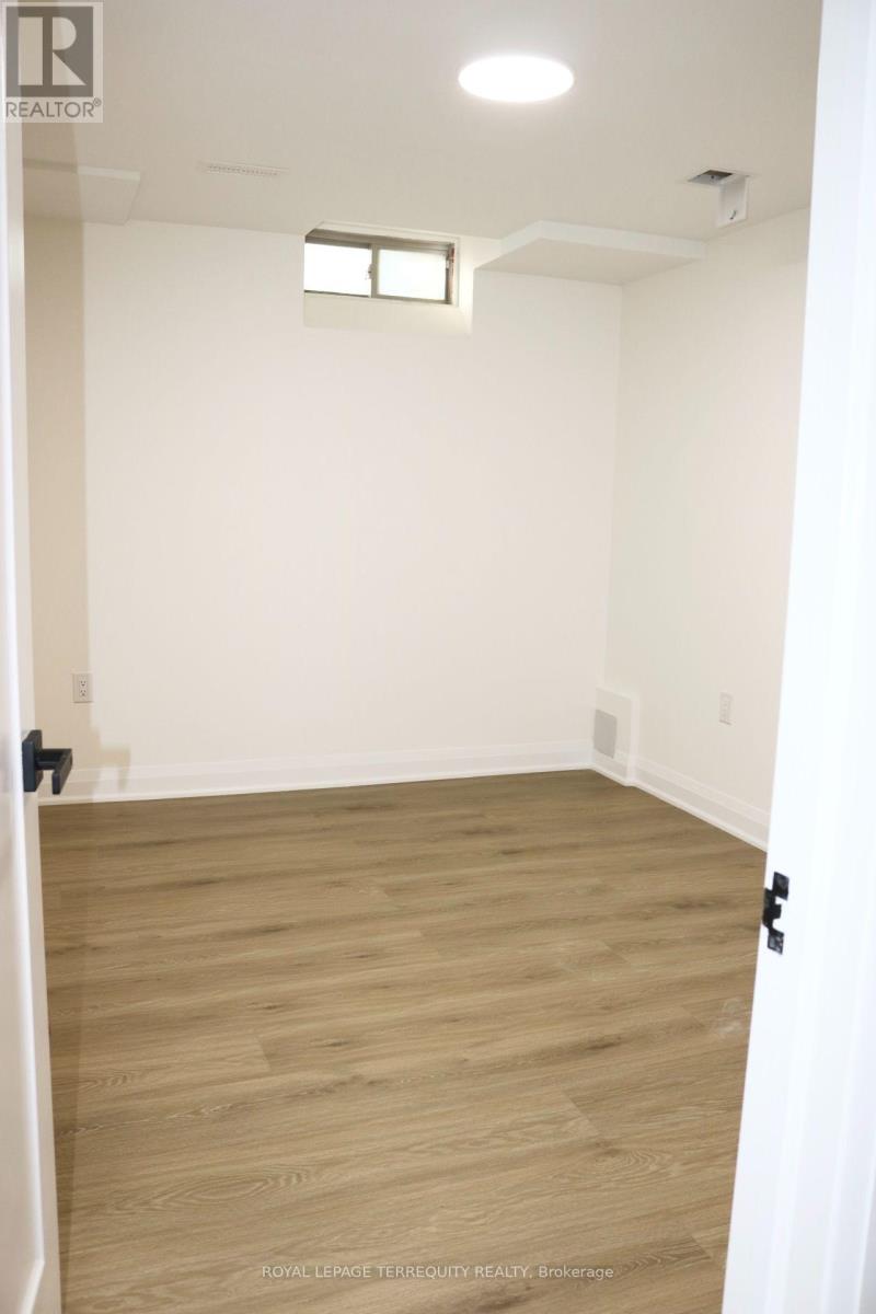 Bsmt Room 1 - 131 Trammel Drive, Vaughan, Ontario  L4H 0W2 - Photo 20 - N13714168