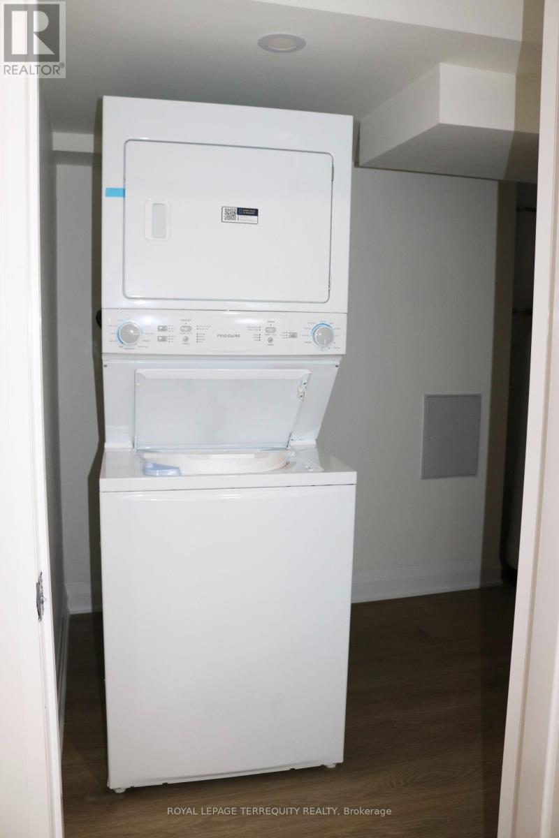 Bsmt Room 1 - 131 Trammel Drive, Vaughan, Ontario  L4H 0W2 - Photo 7 - N13714168
