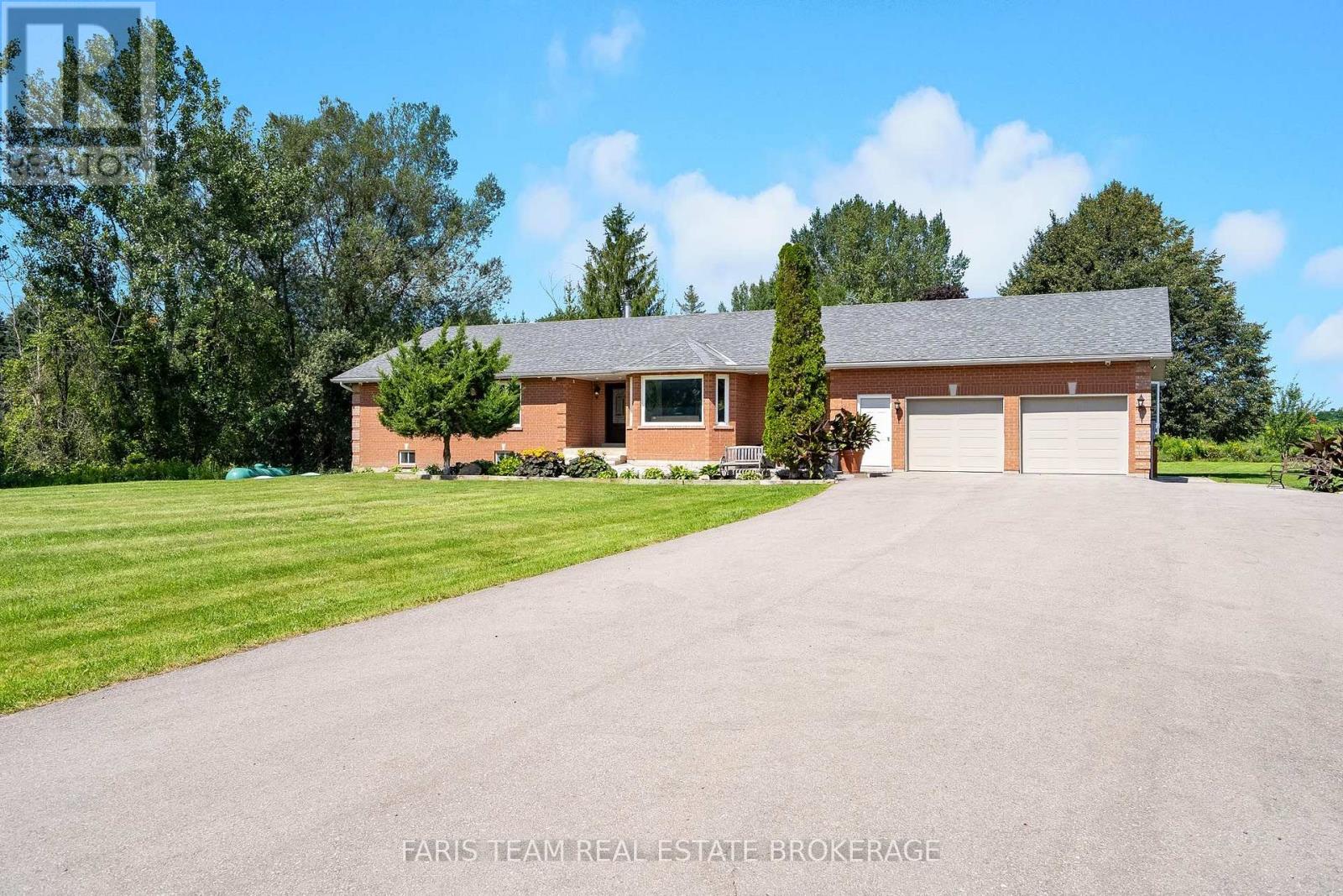 5584 6th Line, New Tecumseth (Tottenham), Ontario  L0G 1W0 - Photo 2 - N13714214