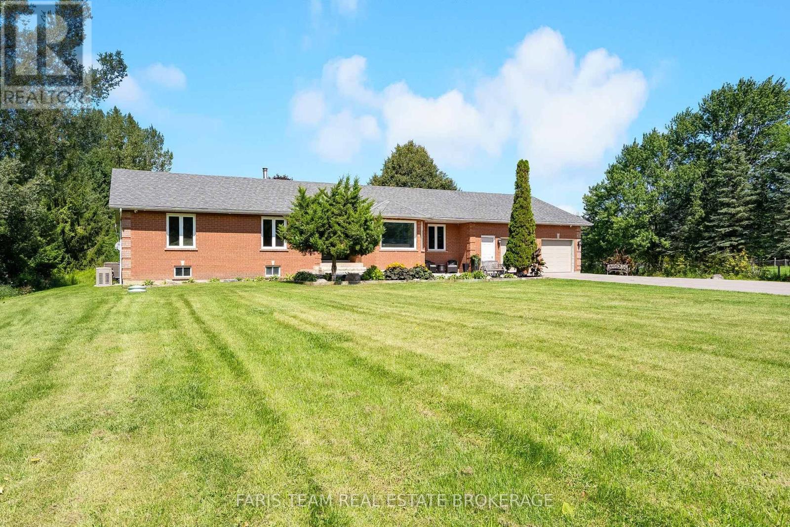 5584 6th Line, New Tecumseth (Tottenham), Ontario  L0G 1W0 - Photo 3 - N13714214
