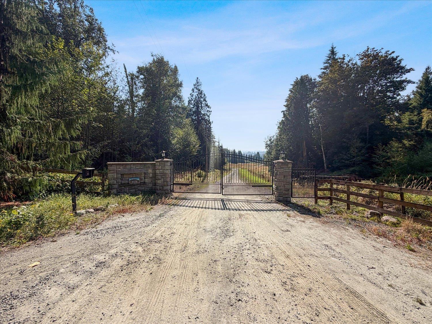 5175 Farnham Road, Ryder Lake, Ryder Lake, British Columbia  V4Z 1E7 - Photo 36 - R3158694