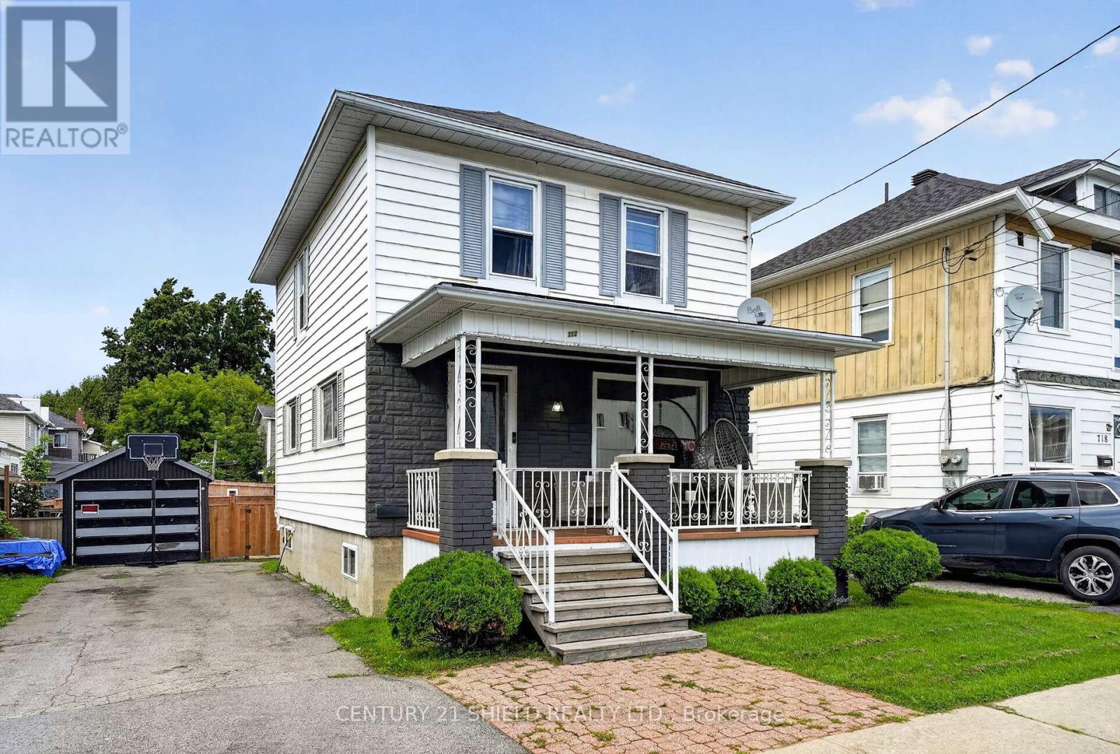 712 FIRST STREET E, Cornwall, Ontario