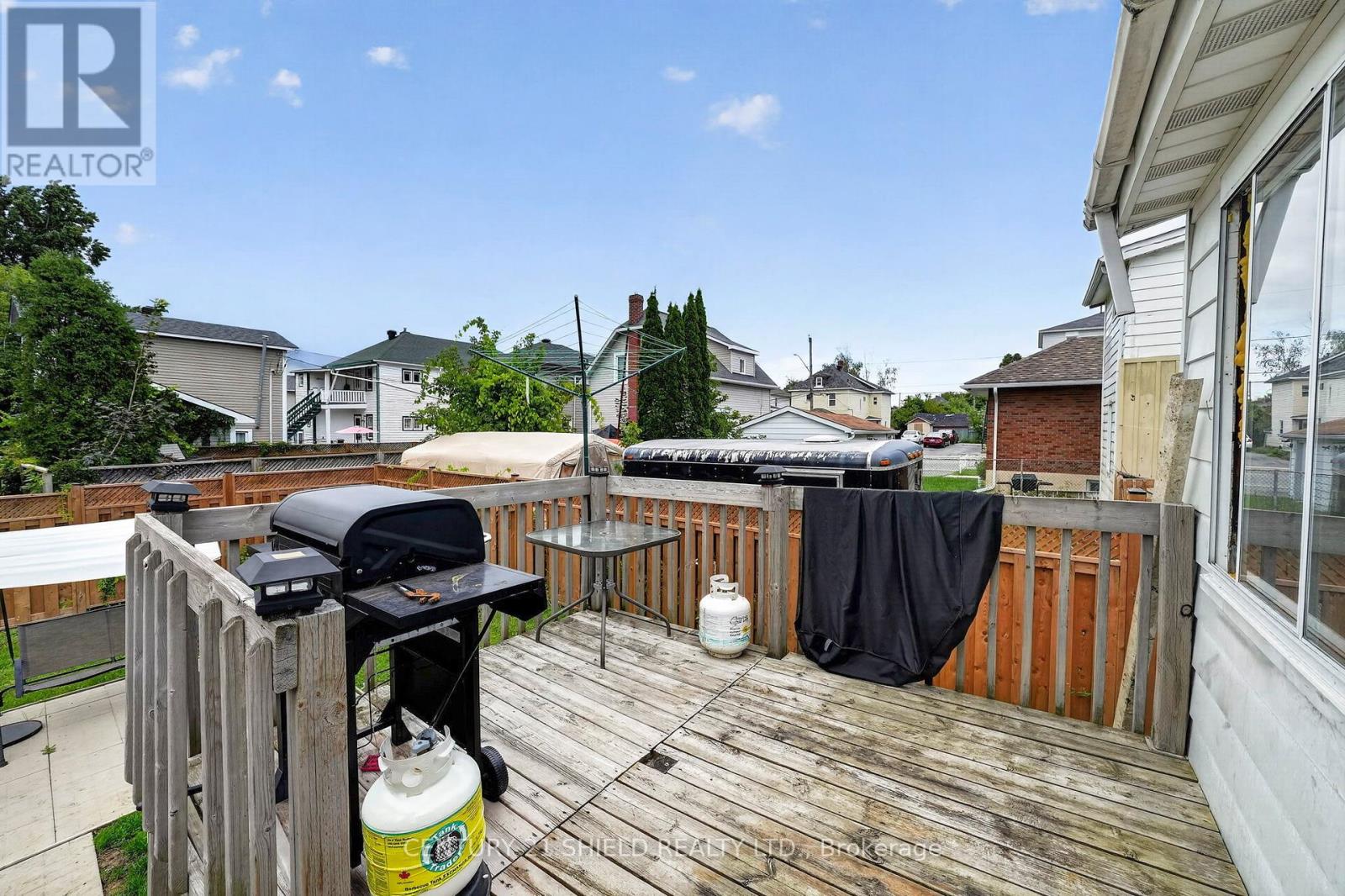 712 First Street E, Cornwall, Ontario  K6H 1M4 - Photo 27 - X13714042