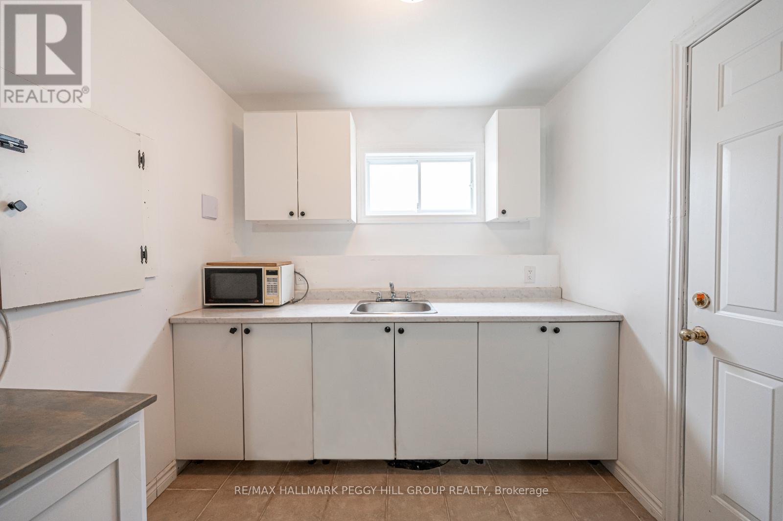 Lower - 32 54th Street S, Wasaga Beach, Ontario  L9Z 1W9 - Photo 2 - S13714136