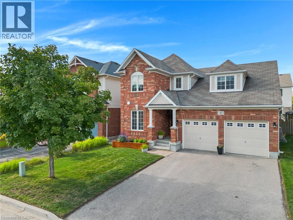 32 Chase Crescent, Cambridge, Ontario  N3C 0C5 - Photo 2 - 40858485