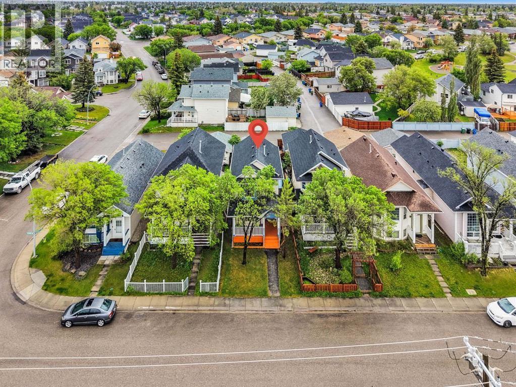 112 Martinglen Close Ne, Calgary, Alberta  T3J 3N1 - Photo 35 - A2336715