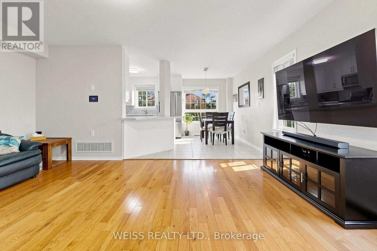 31 - 5260 Mcfarren Boulevard, Mississauga, Ontario  L5M 7J1 - Photo 7 - W13714022