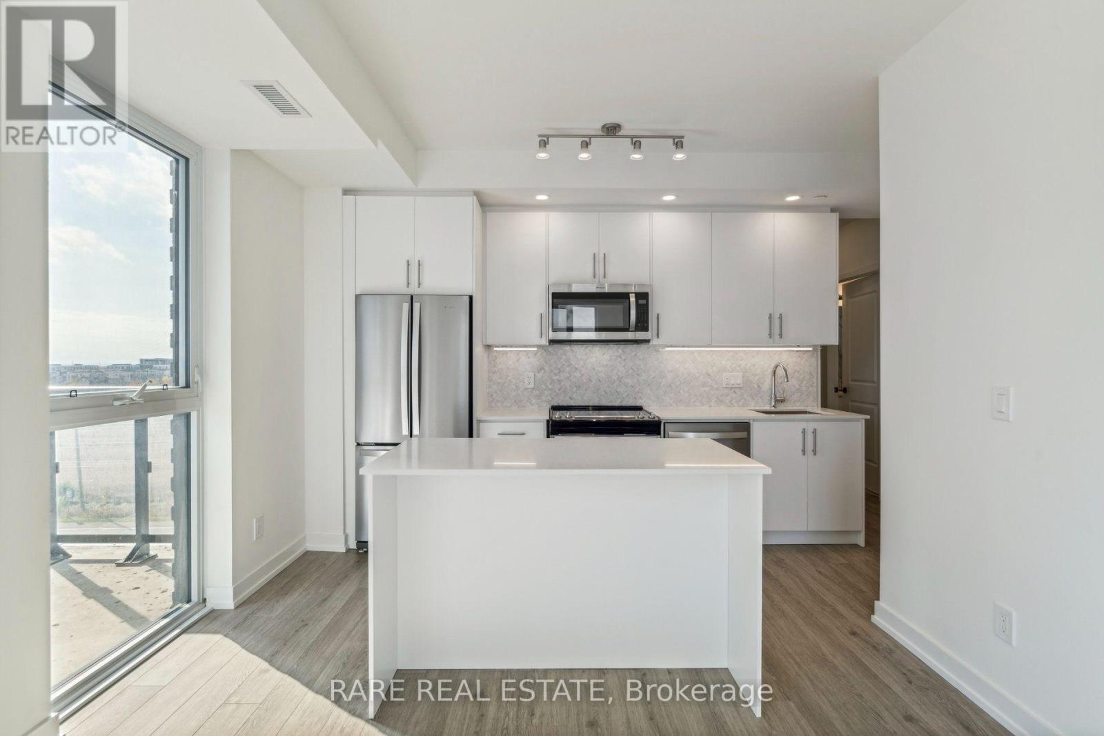 603 - 345 Wheat Boom Drive, Oakville, Ontario  L6H 7X5 - Photo 5 - W13714030