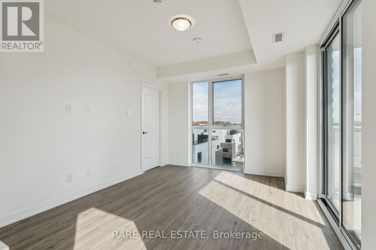 603 - 345 Wheat Boom Drive, Oakville, Ontario  L6H 7X5 - Photo 8 - W13714030