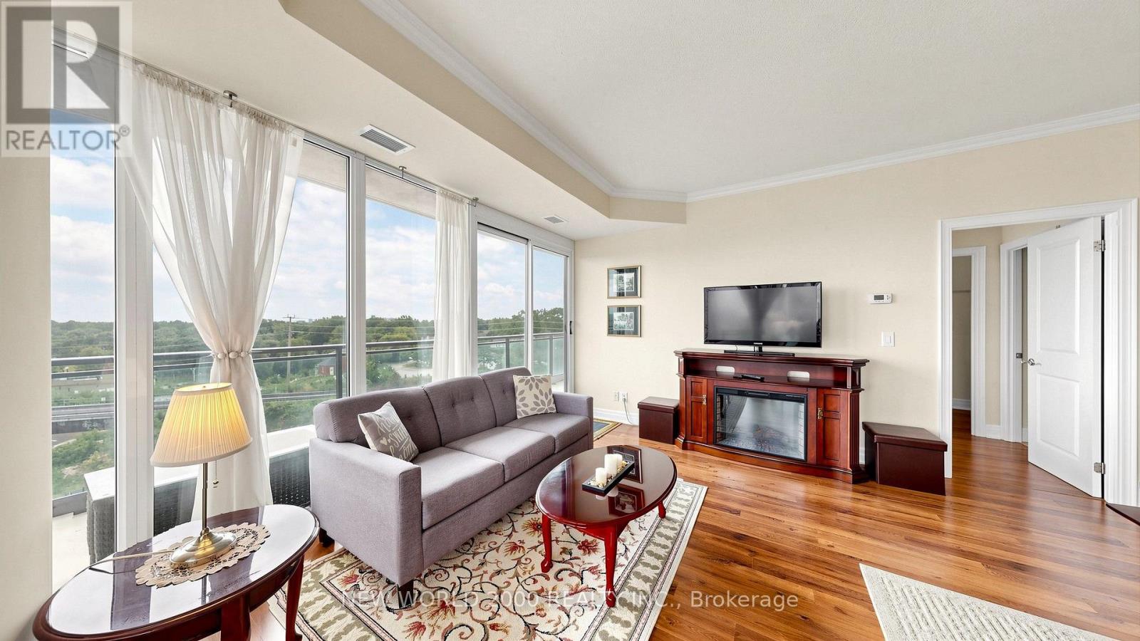 502 - 100 John Street, Brampton, Ontario  L6W 0A8 - Photo 4 - W13714038