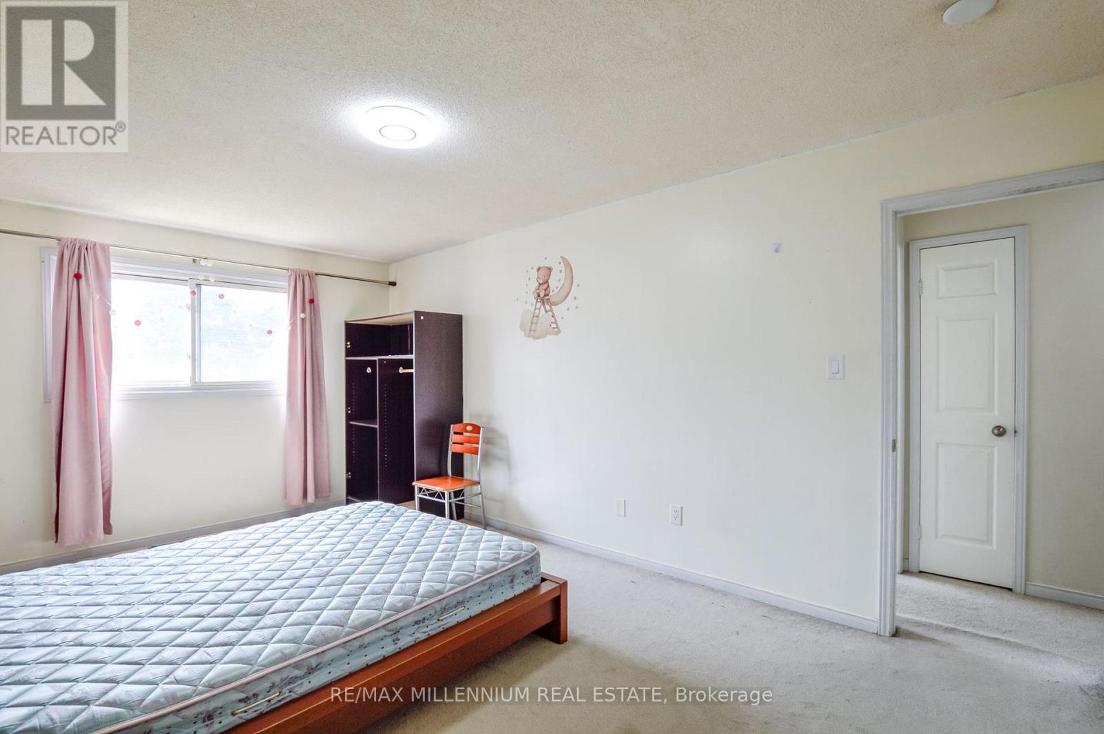 651 Shetani Place, Mississauga, Ontario  L5B 2Z7 - Photo 20 - W13714066