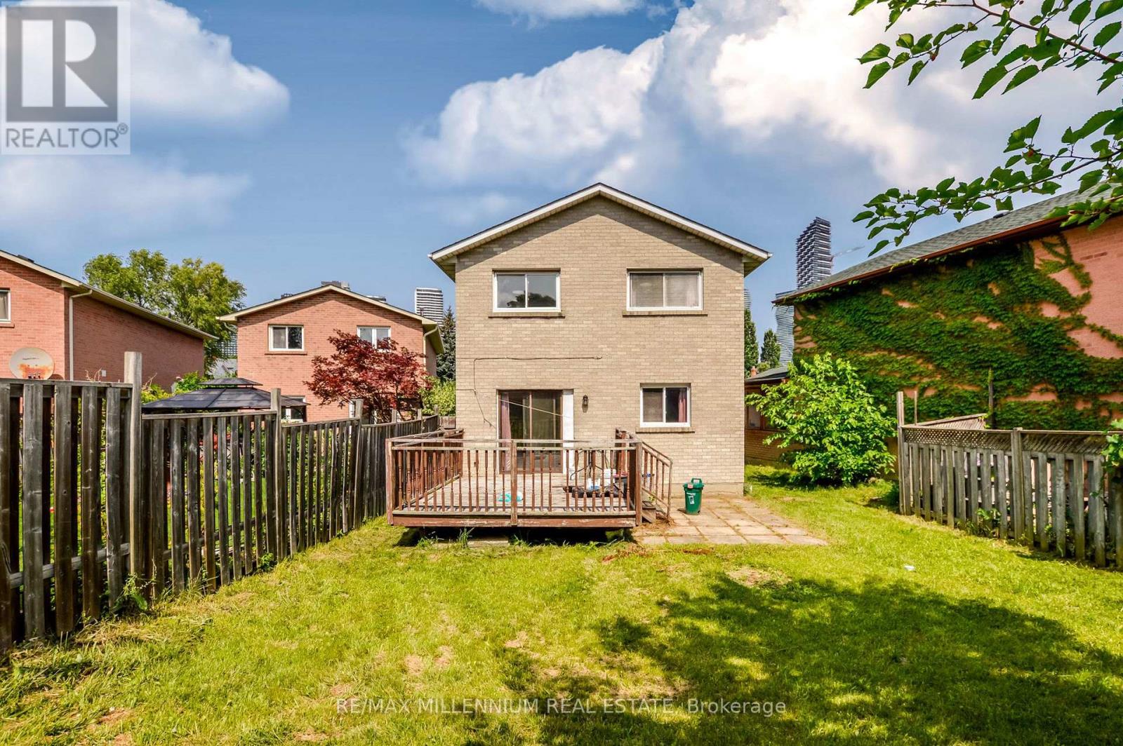 651 Shetani Place, Mississauga, Ontario  L5B 2Z7 - Photo 38 - W13714066