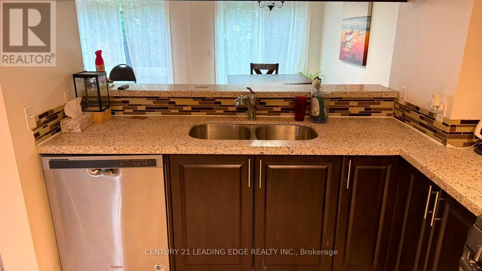 84 - 2080 Leanne Boulevard, Mississauga, Ontario  L5K 2S6 - Photo 6 - W13714068