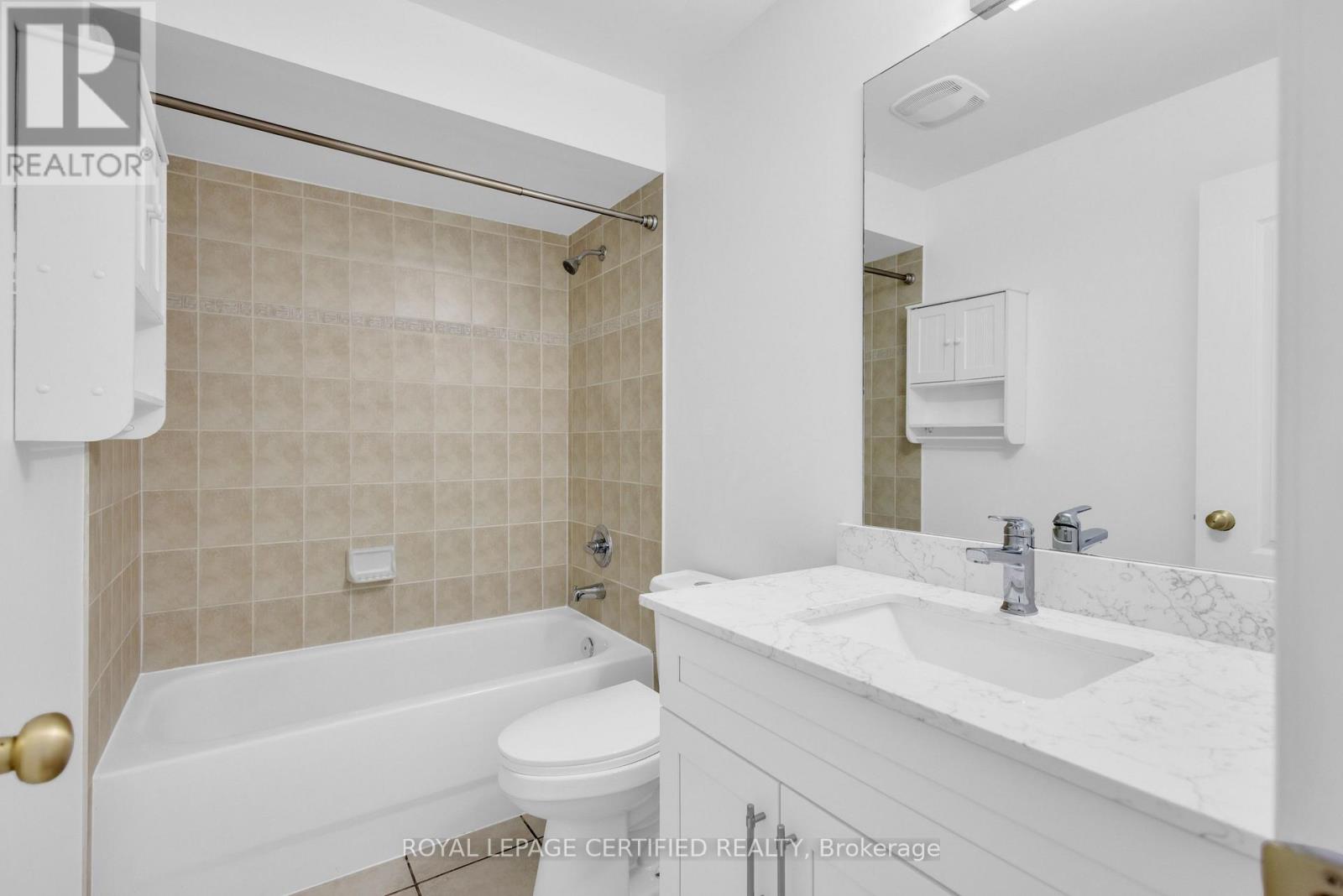 56 Pefferlaw Circle, Brampton, Ontario  L6Y 0K1 - Photo 22 - W13714082