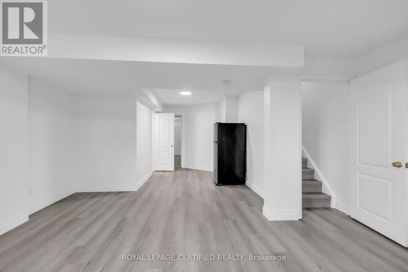 56 Pefferlaw Circle, Brampton, Ontario  L6Y 0K1 - Photo 32 - W13714082