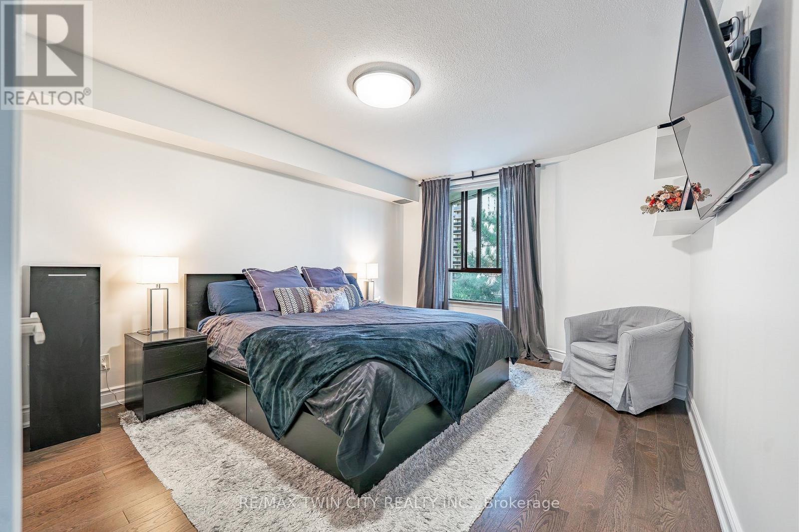 A32 - 288 Mill Road, Toronto, Ontario  M9C 4X7 - Photo 28 - W13714102