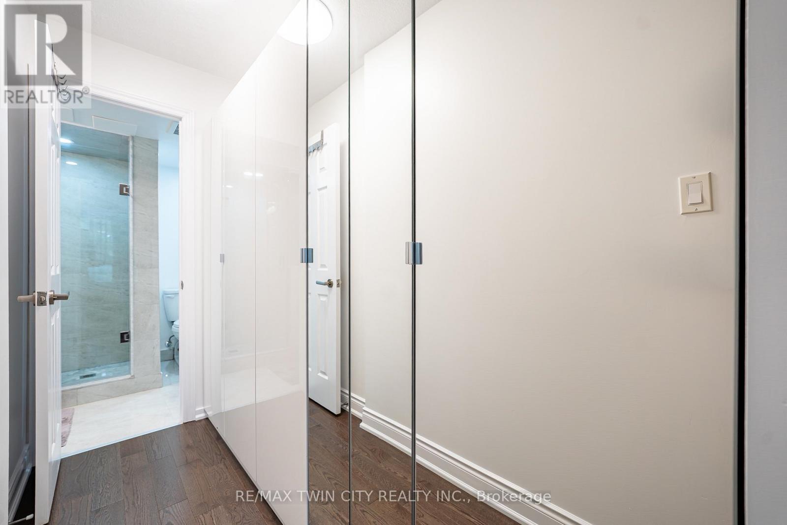 A32 - 288 Mill Road, Toronto, Ontario  M9C 4X7 - Photo 30 - W13714102