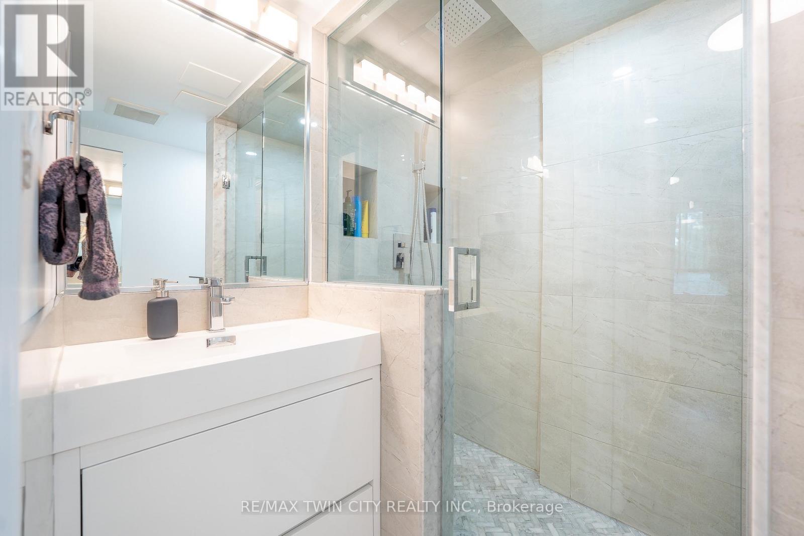 A32 - 288 Mill Road, Toronto, Ontario  M9C 4X7 - Photo 31 - W13714102