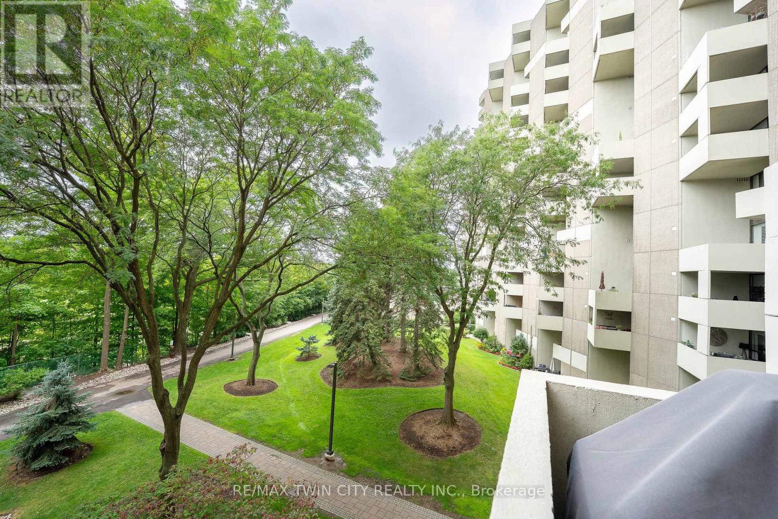 A32 - 288 Mill Road, Toronto, Ontario  M9C 4X7 - Photo 34 - W13714102