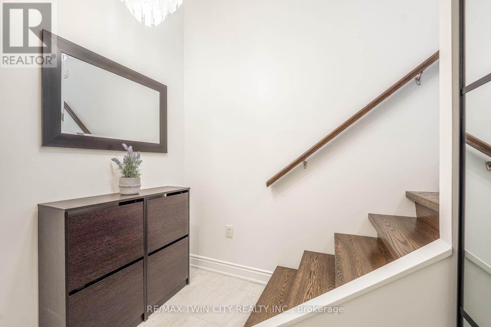 A32 - 288 Mill Road, Toronto, Ontario  M9C 4X7 - Photo 4 - W13714102