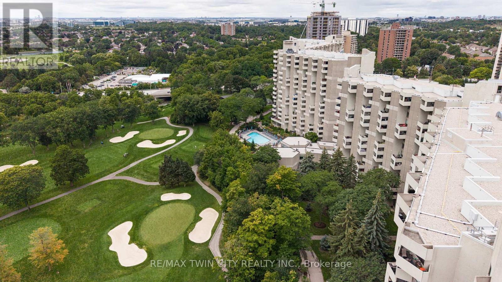 A32 - 288 Mill Road, Toronto, Ontario  M9C 4X7 - Photo 44 - W13714102